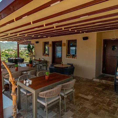 Les Terrasses De 3*