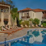 Отель Les Terrasses De