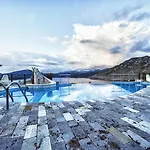 Les Terrasses De Отель Селемие